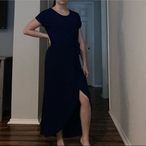 Navy blue maxi dress with pockets and slit
